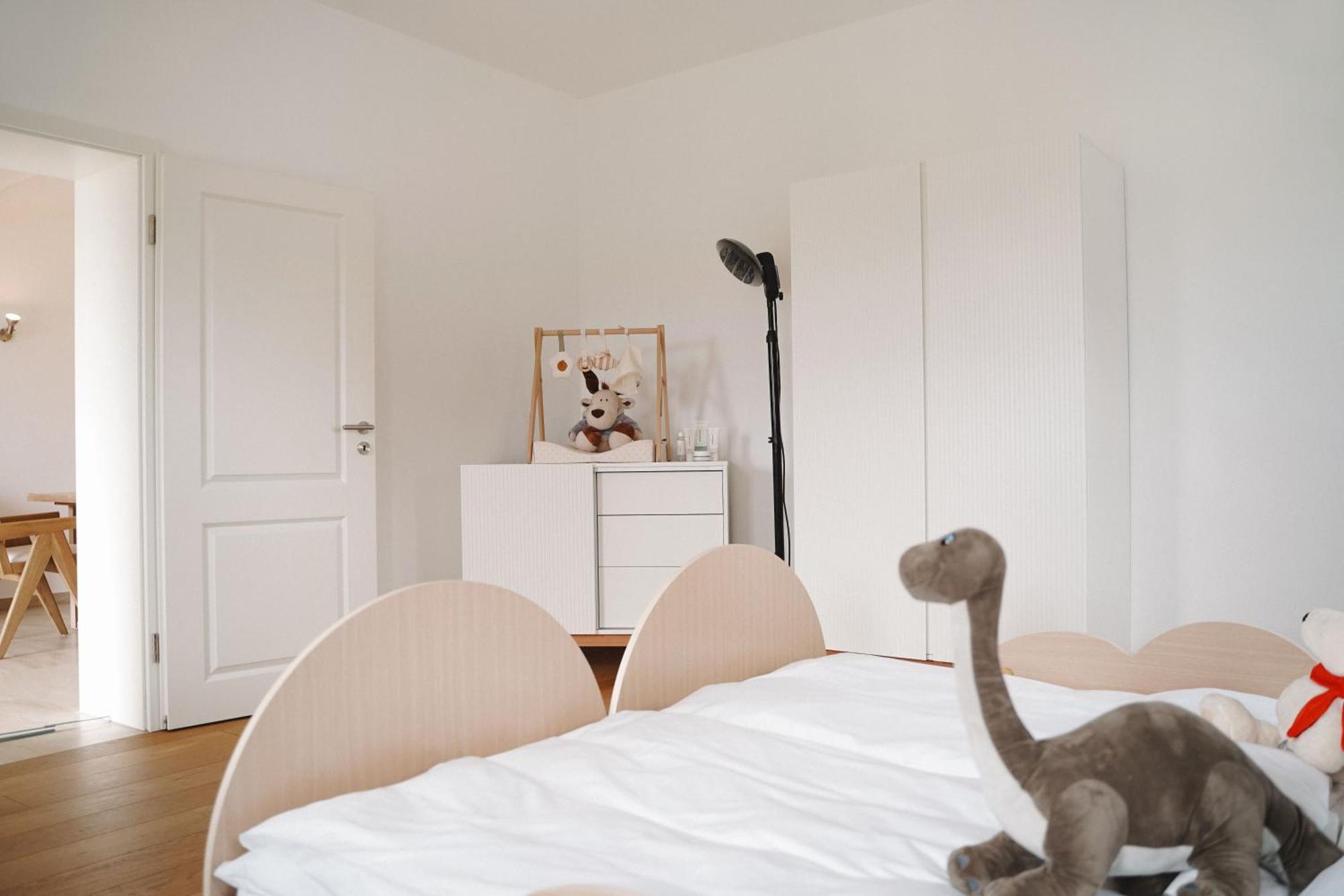 Black Horse Family Apartment - Barrierearm - Pfotenglueck - Familienzeit By Loewenherz Homes Stephanskirchen Exteriör bild